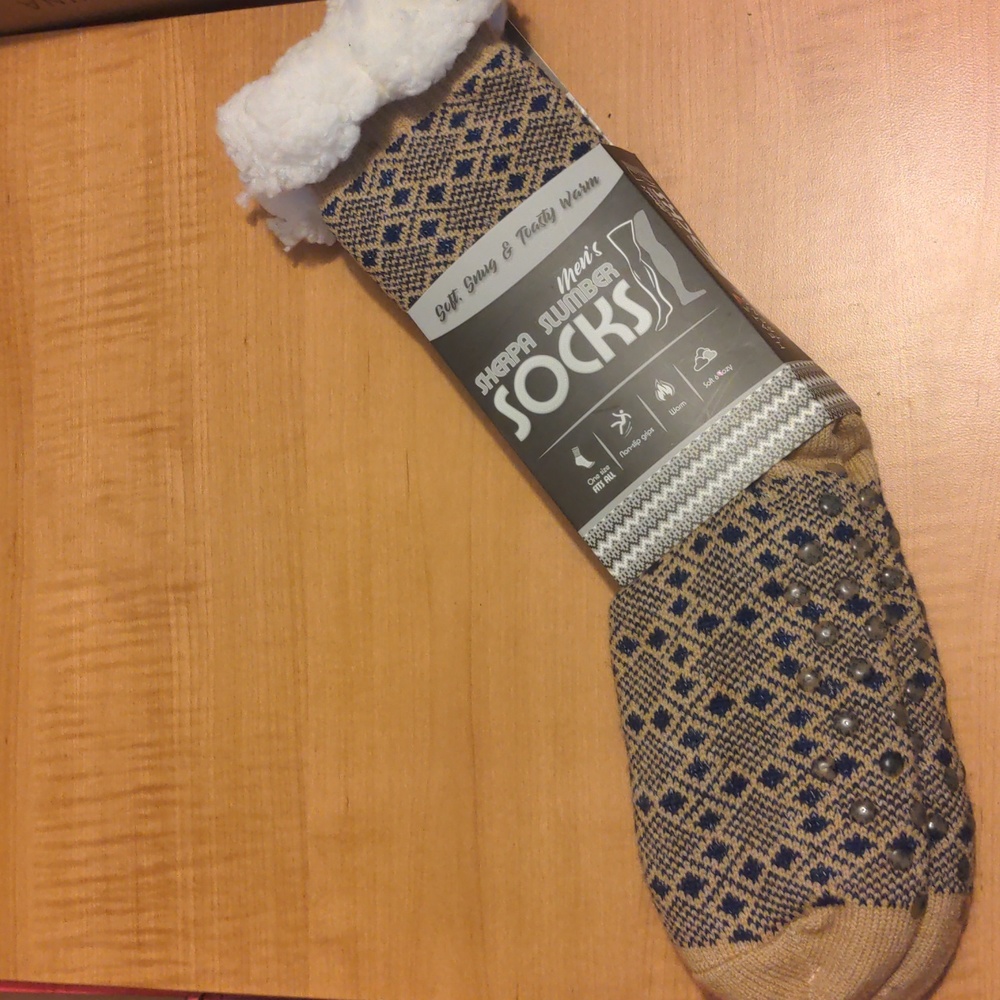 Heat trendz men's Sherpa slumber socks non slip grips one size